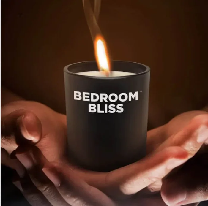 Bedroom Bliss Lover’s Vanilla Scented Massage Candle – Perfect for Wax Play and Sensual Massage