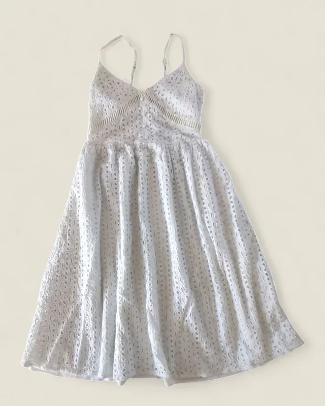 JAPNA WHITE EYELET DRESS LADIES SMALL PRE-LOVED