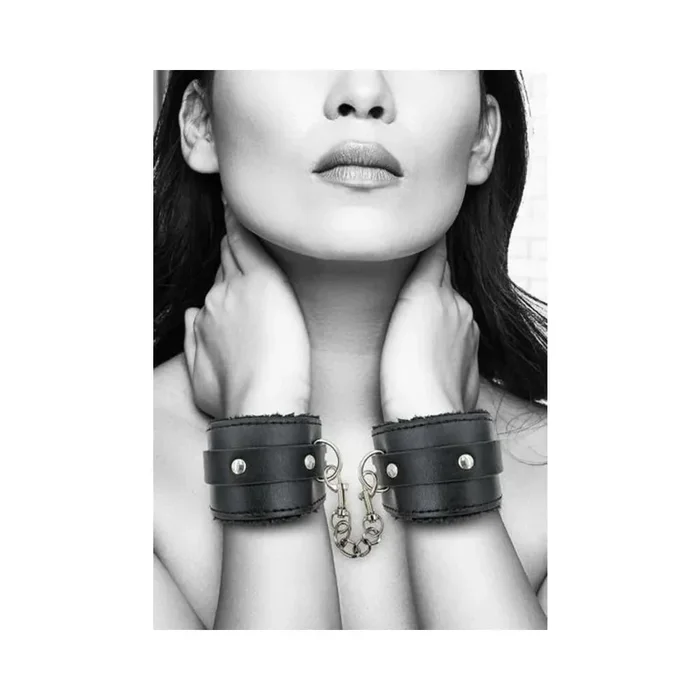 Ouch Plush Bond Leather Hand Cuffs Blk