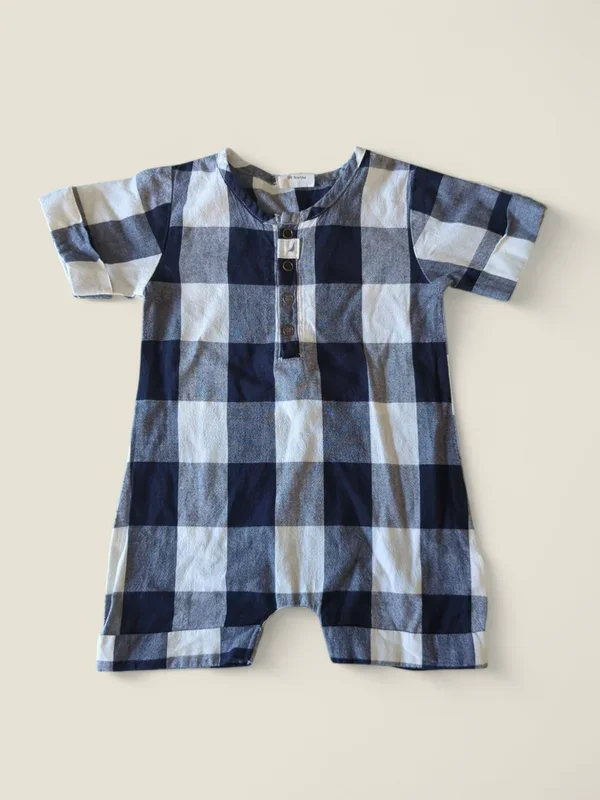 TURTLEDOVE LONDON NAVY PLAID ROMPER 0-6M PRE-LOVED