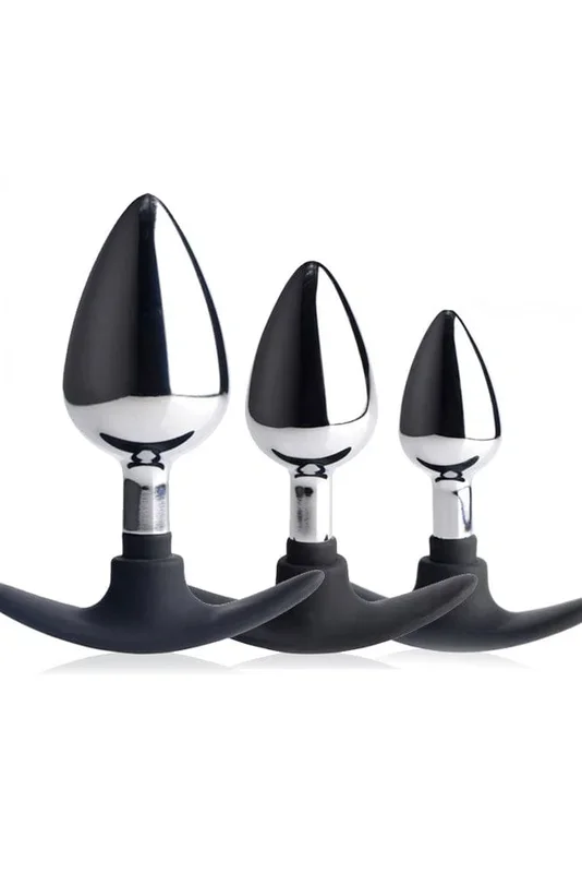 XR Brands – Master Series – Dark Invader Metal and Silicone Anal Plug